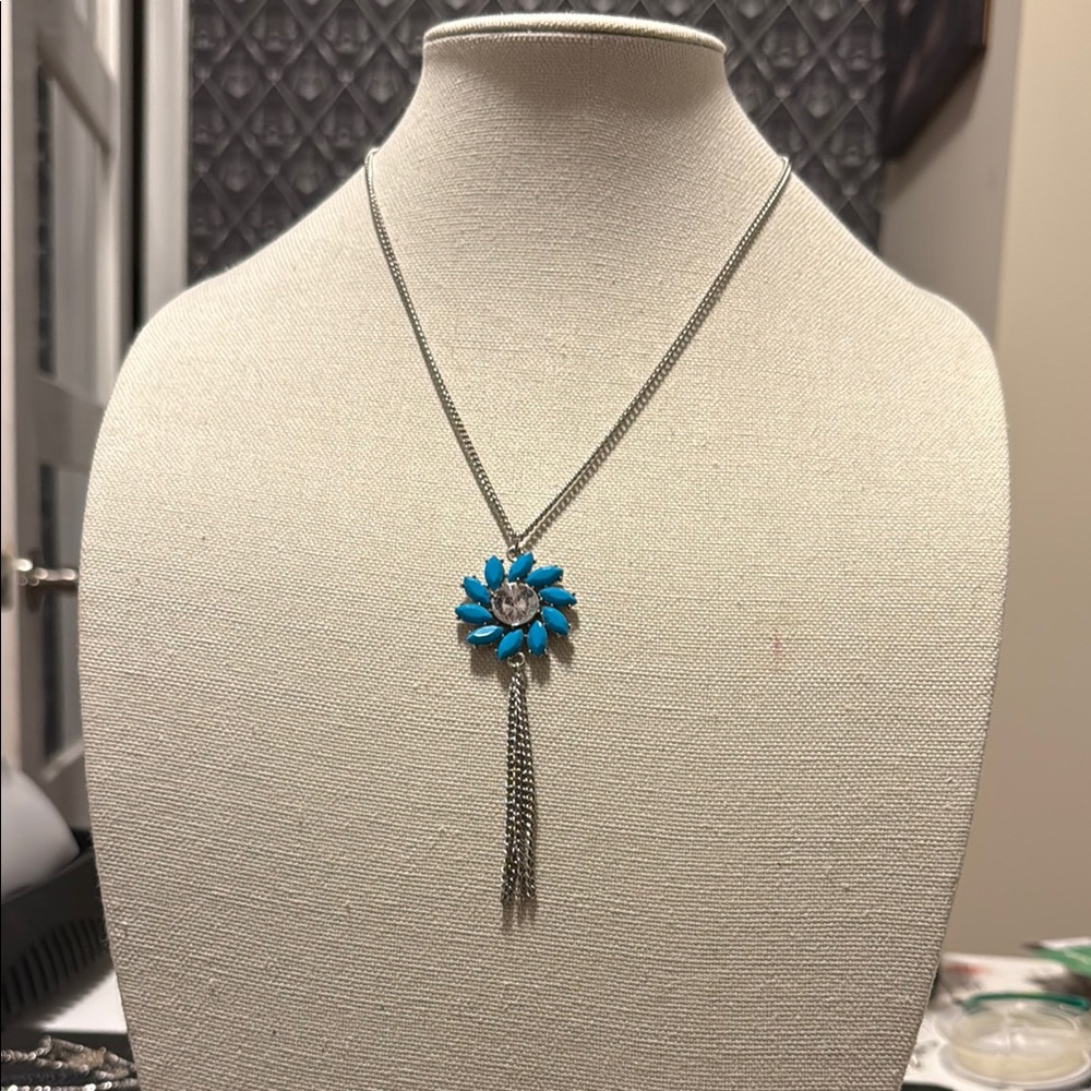 Elegant Silver and Blue Necklace